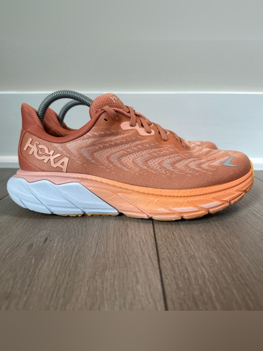 Hoka One One Arahi 6 Womens Size 9.5 Running Shoes Sneakers Sun Baked Orange - Picture 8 of 16